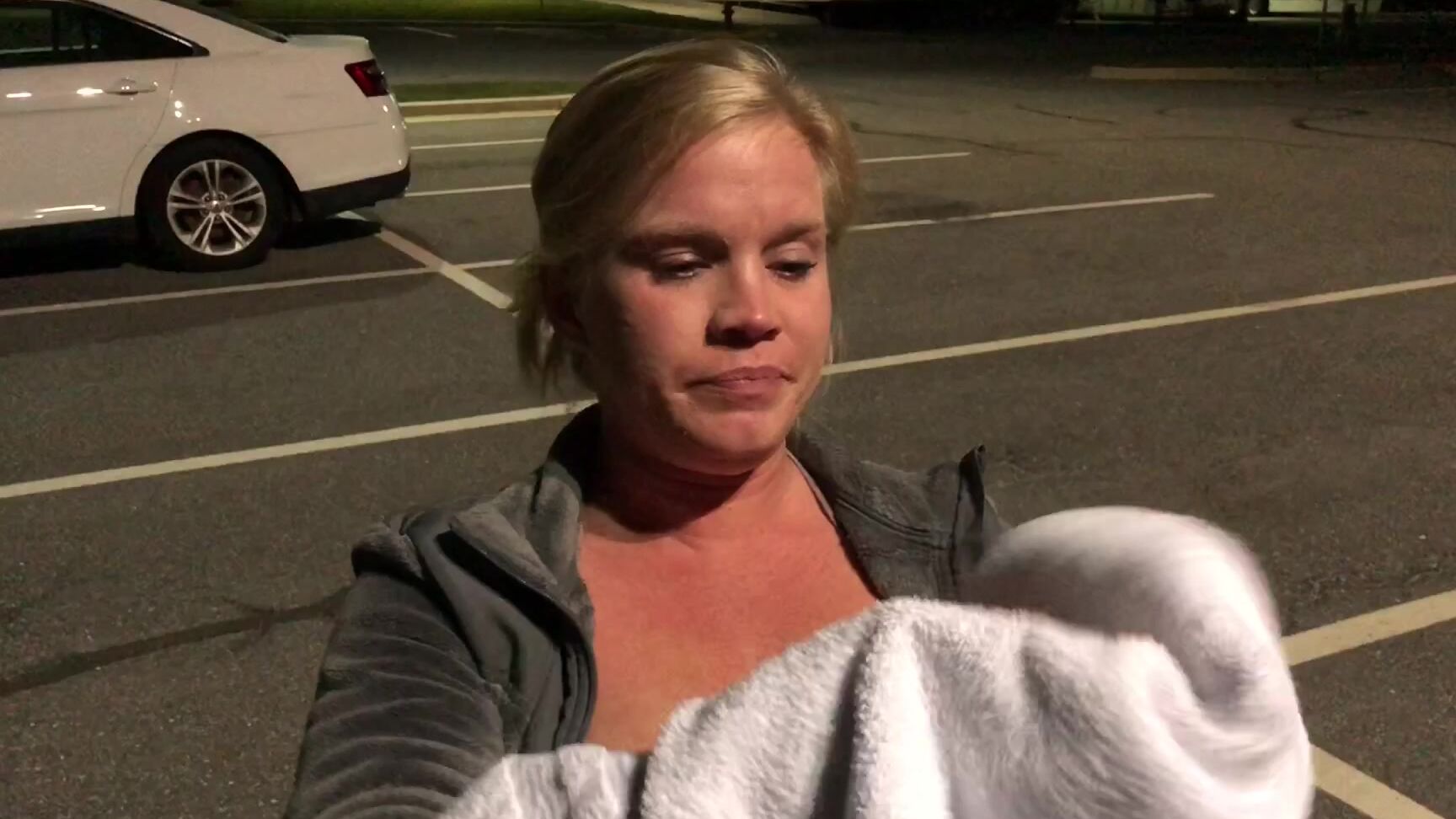 Cheating Wife,Cumshots,Facials,Hot Wives,Outdoor Public Blowjobs ellie brooks facials from hubby and fwb in car park ManyVids