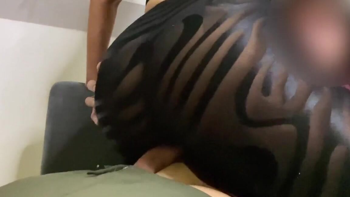 Mr Mrs J Nicknamed Mrandmrs J 11 30 2023 Onlyfans Video When I Cant Decide Between Leggings Or Tights I Choose A Hybrid Nylon Ensemble