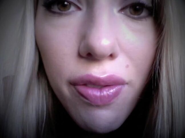 Princess Rene Breaking You Down Clips4Sale