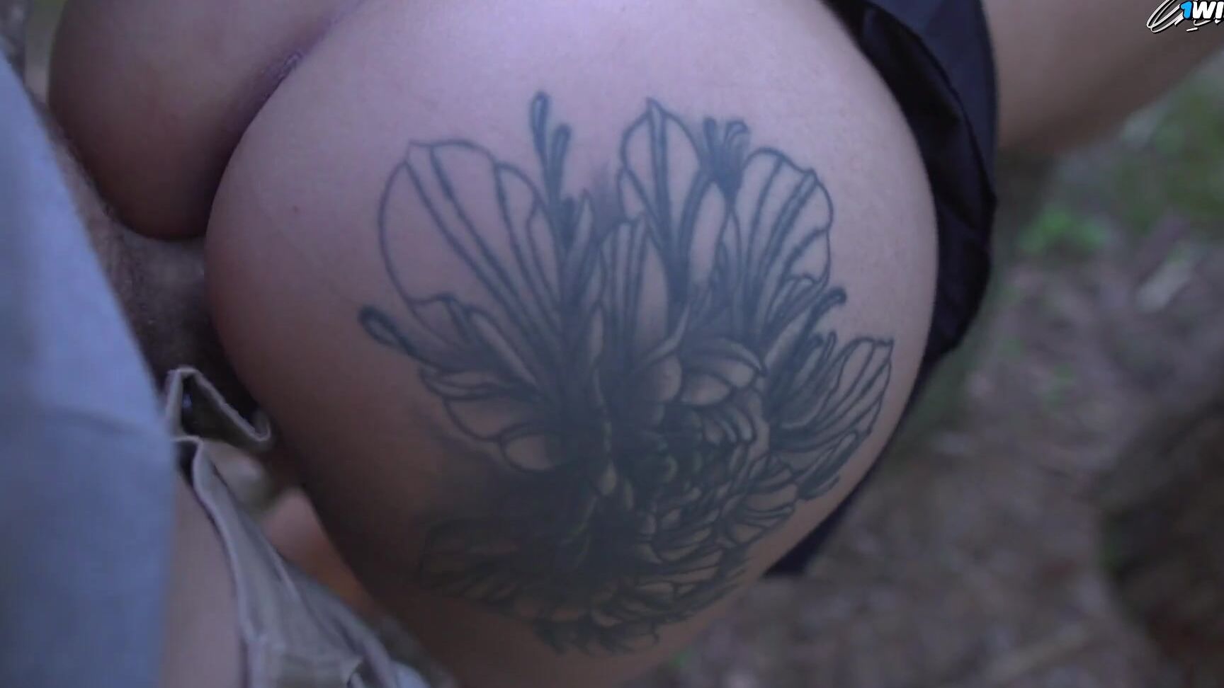 Mira Wair Ph I Offered A Stranger To Fuck Me In The Forest For Money