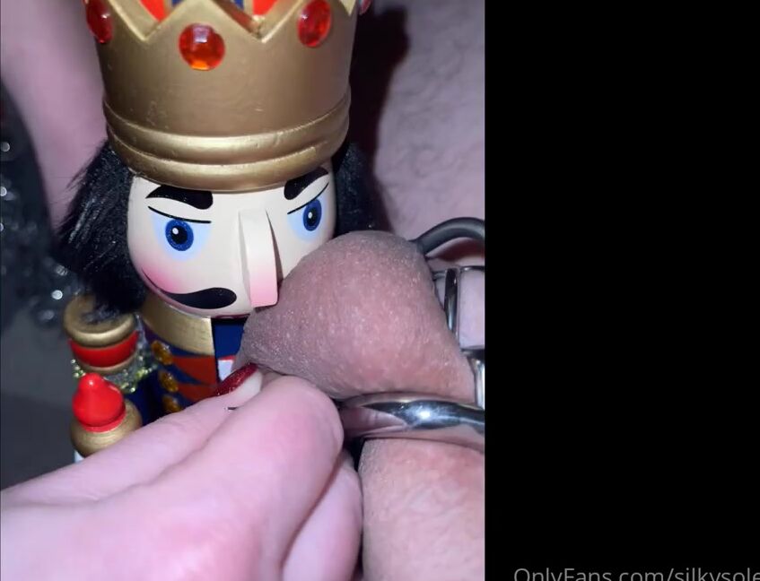 Silkysolesyyc Onlyfans This Is What Is Meant Buy Nutcracker Right A Silly Holiday Themed Video That I Hope Makes All My