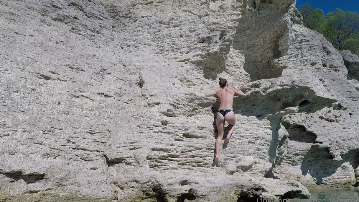 Hannah James 2020 09 06 813011284