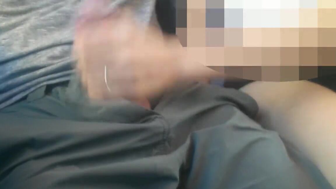 Nemi BangsDesire Рискованный секс в поезде по дороге с учебы PornHubPremium