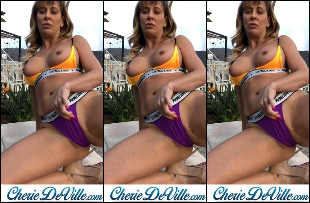 MILF, Public Outdoor, Anal Masturbation, Solo Female cheriedeville out door solo ManyVids