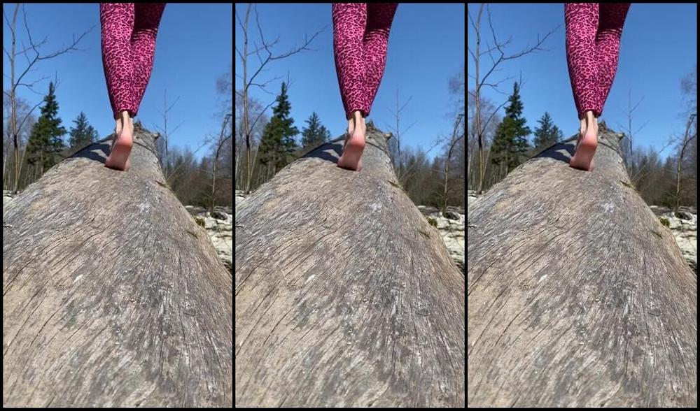 Lezlyan Nicknamed La Little Dancer Feet Onlyfans I Went To The River Today Finally The Weather Was A Little Warmer Today And