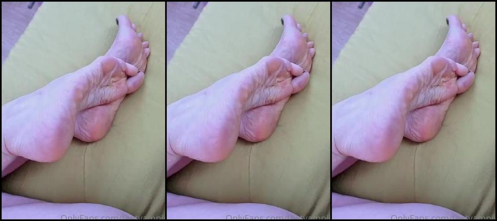 Feetvampire Nicknamed Feetvampire Onlyfans Video 137
