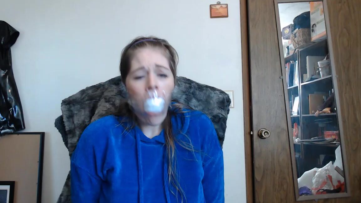 Harleyheartstop Huge White Panty Stuffed Clear Gag