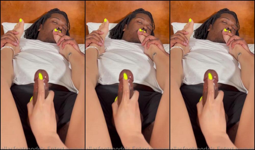 Dallasfootmodelsent Handjob With My Bestie Kvlidomina