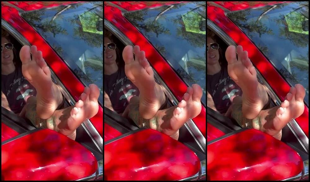 Thefantasychest Onlyfans My Pink Soles Bring All The Boys To The Yard Part 1 My Public Tickle Worship Quickie During 1P