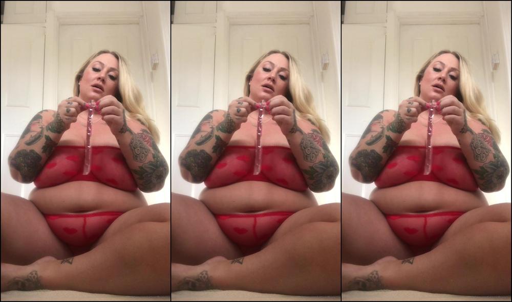 Misshawthorn Strawberry Twizzler And Pussy Cream