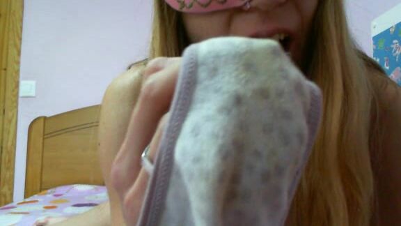 Spanish Hot Blondie Pregnant Girl Peeig On His Panties