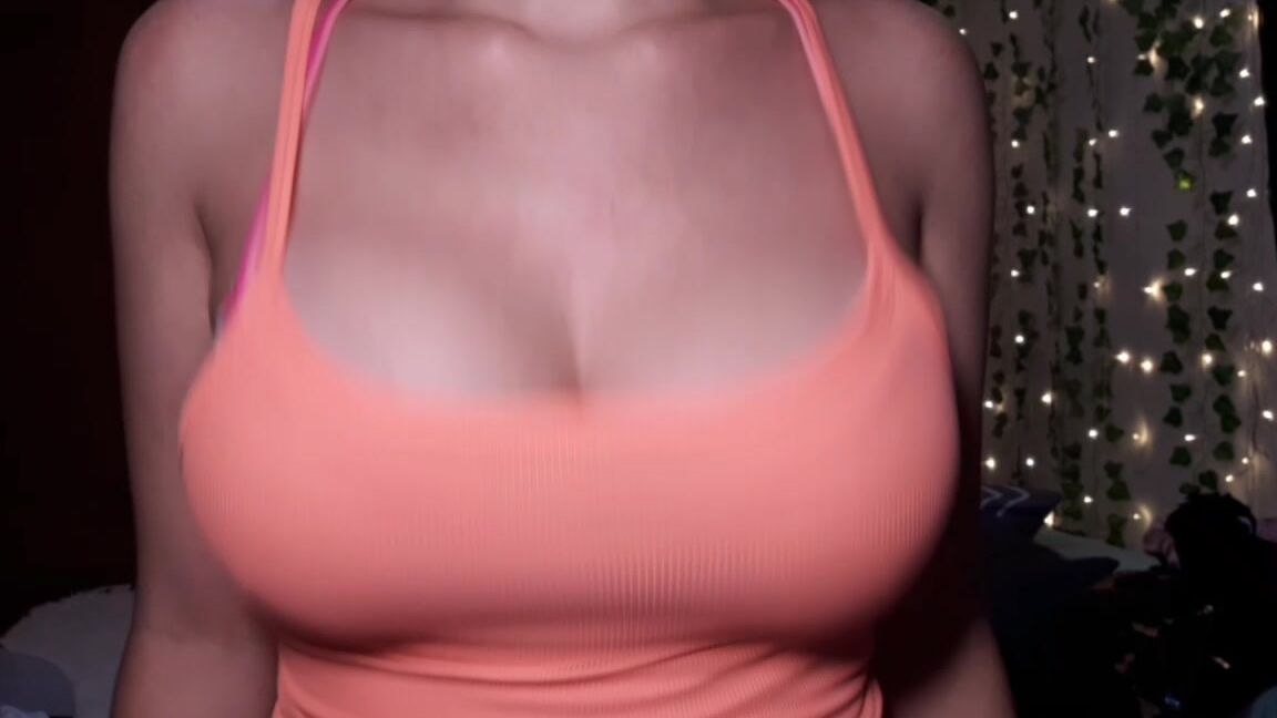 Nicole Nabors Bouncing My Phat Boobs