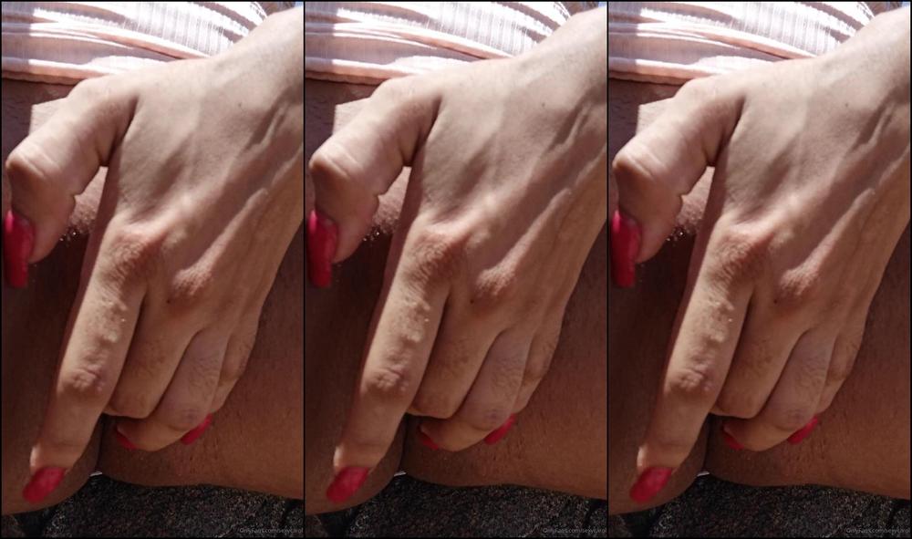 Sexycarol 140037245 02 02 2020 I Love To Masturbate On The Beach