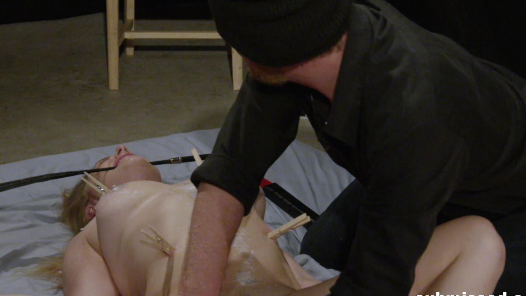 Submissed 105635 Sicilia Ricci Submissed