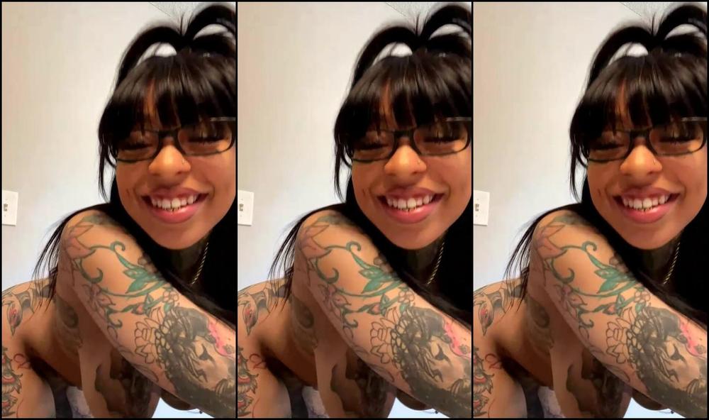 Realkaaybrazy Y All Turnt Me Out Today I Used My Booty Dildo And My Pusssy Dildo At The Same Time