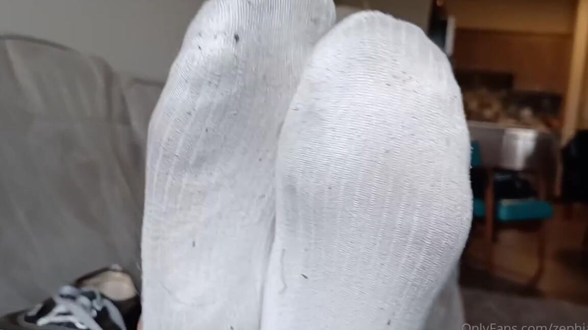 Goddess Zephy I Never Wash My Gym Socks Smell My Damp Rank Socks Foot Bitch 726P