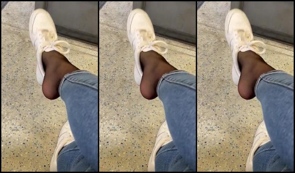 Anas Socks Nicknamed Anas Socks Onlyfans More Sweaty Nylons And Nike Airforces This Time On The Train 5