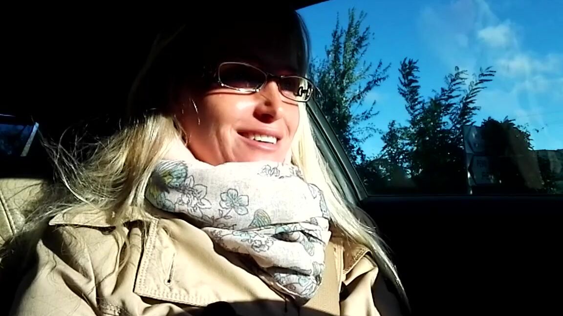 Kathianobilixx Findom 09 25 2018 Onlyfans Video Morning Loves Hitting To The Location Today Shoot For Lez Kiss