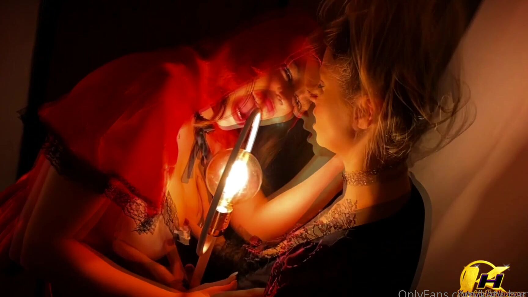 Katy Hartlova Halloween Night With My New Girlfriend Domii Onlyfans Com Domiisczmodel Video