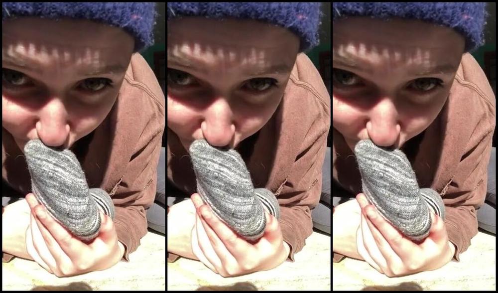 Delilah Nicknamed Footiesfeets Onlyfans Sock Lovers Sock Self Worship Lovers It S A Very Light Self Worship Though