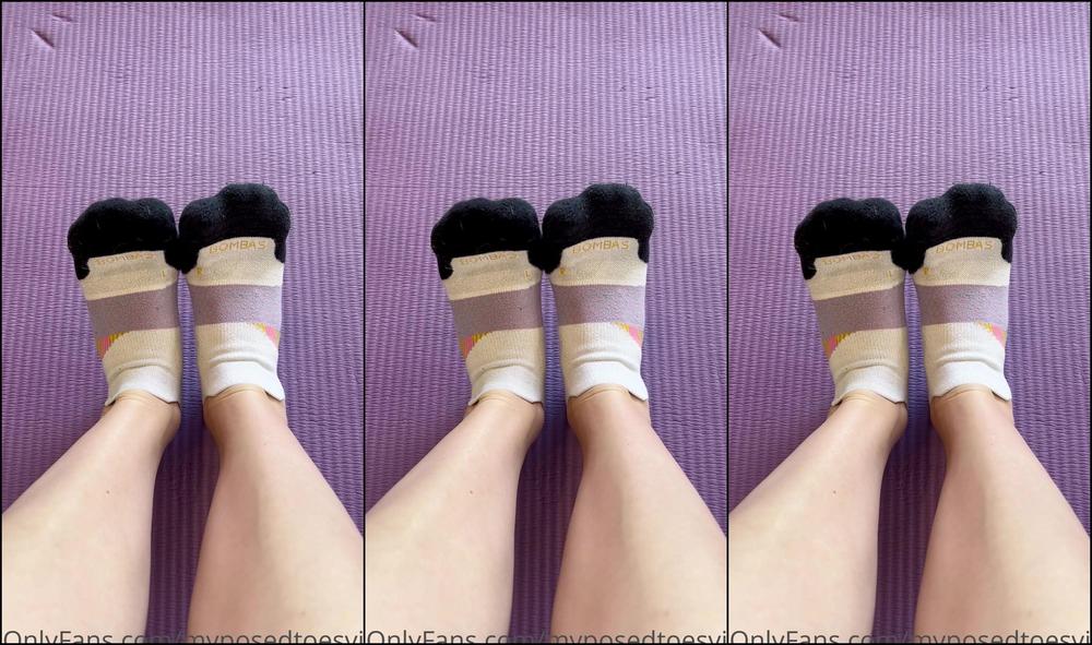 Myposedtoesvip Pov I Catch You Staring At My Feet At