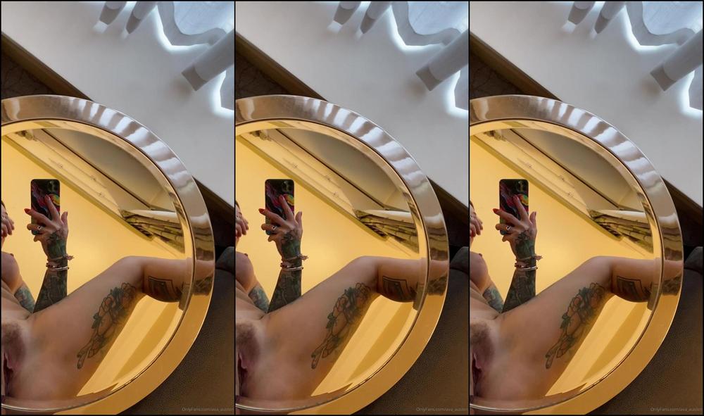 Ava Austen 125910304 01 14 2020 Oh Wow Look At This I M Gonna Have Fun With This Today