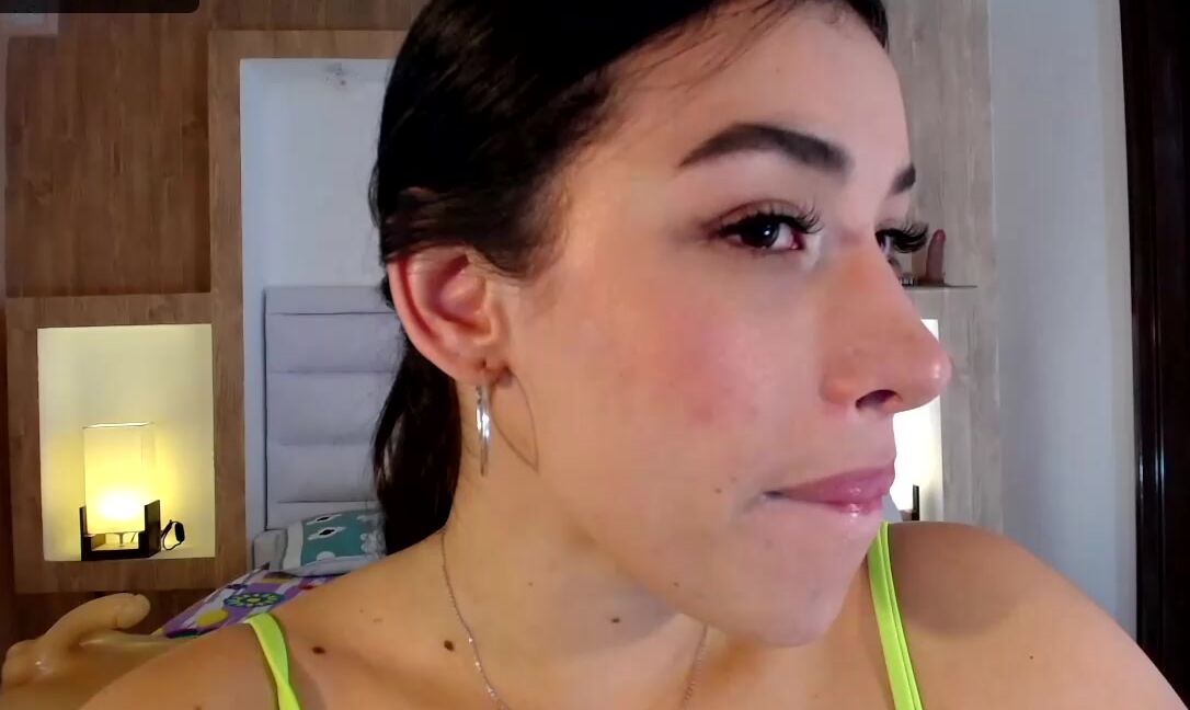 "Melted_Chocolate" asstopussy, creamy, deepthroat, sloppy, toys Saliva Drenched Foot Worshipper manyvids