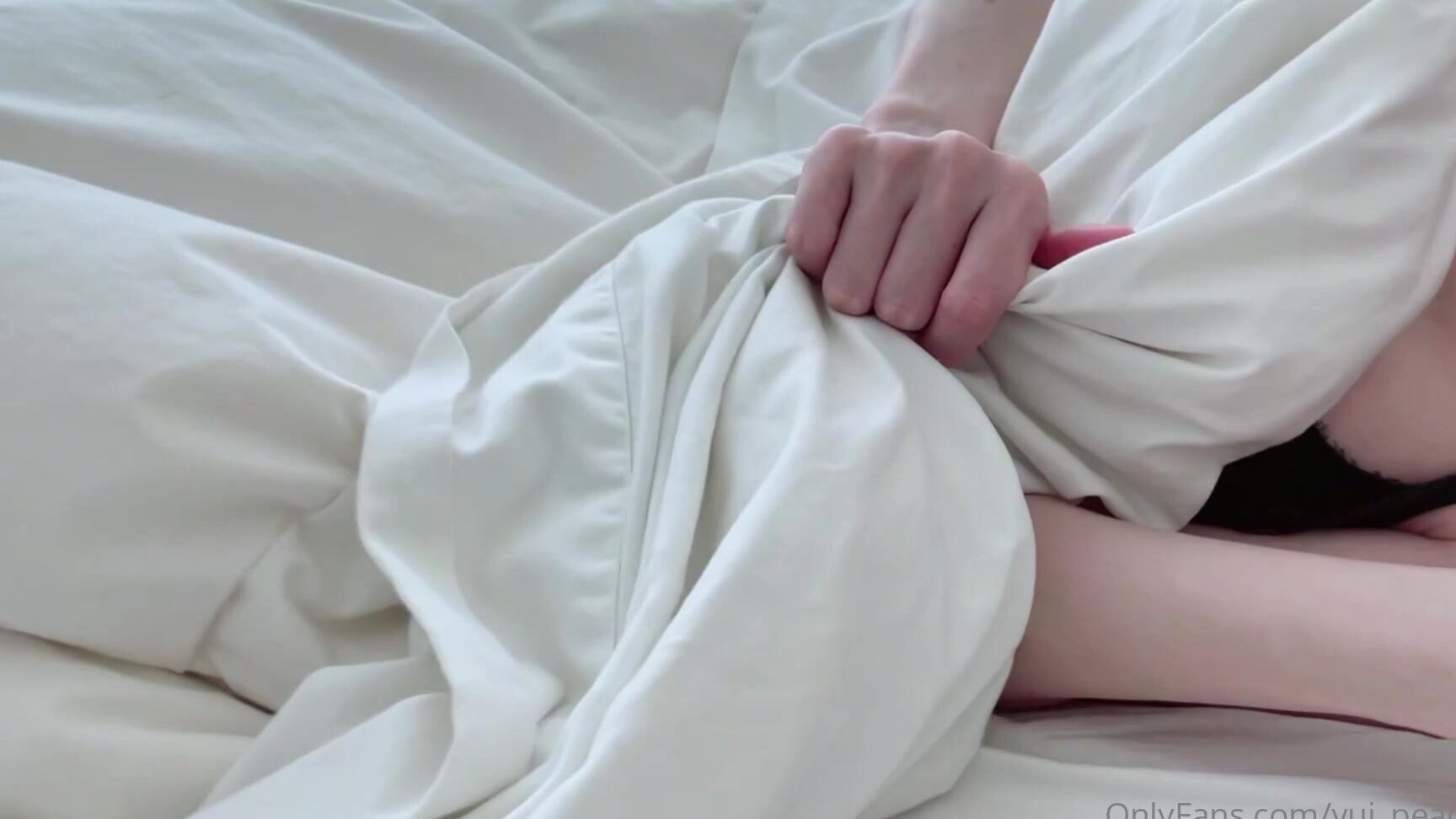 Hi Babies This Is Sleepy Me This Morning I Was Sleepy B By Yui Peachpie From Onlyfans