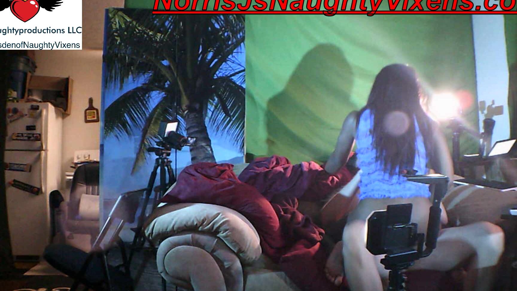 "nmjnaughtyvixens" asscheekfucking, cuckolding, cumcountdown, doggystyle Bella Star bent over and fucked manyvids