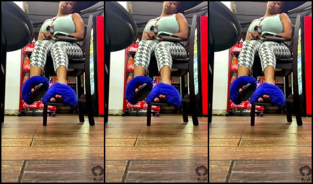 Janeofarchs Onlyfans Whose Down With Public Play