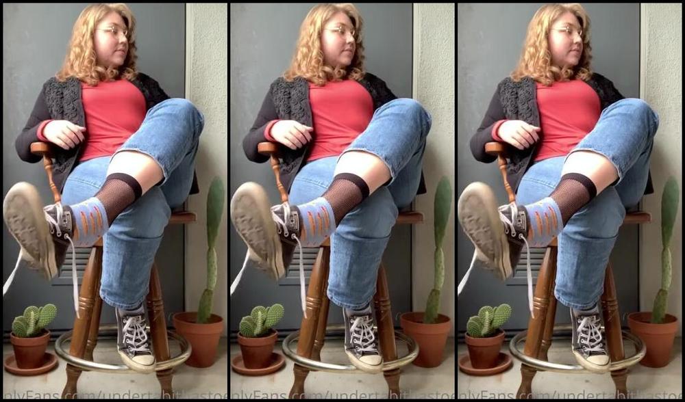 Tabitha Toes Nicknamed Tabithatoes 02 09 2021 Onlyfans Video Roughly Six Minutes Of Me Dangling And Teasing You As I Take Off My Shoes And