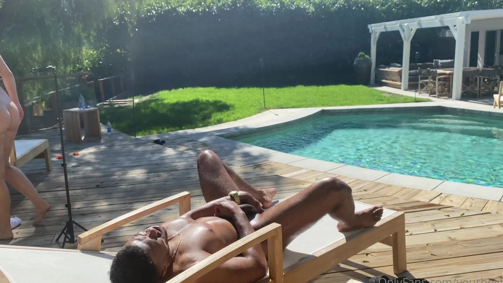 yourboyfcisco-12-12-2021-2300015490-massage-n-pool-day-goddesskayavip