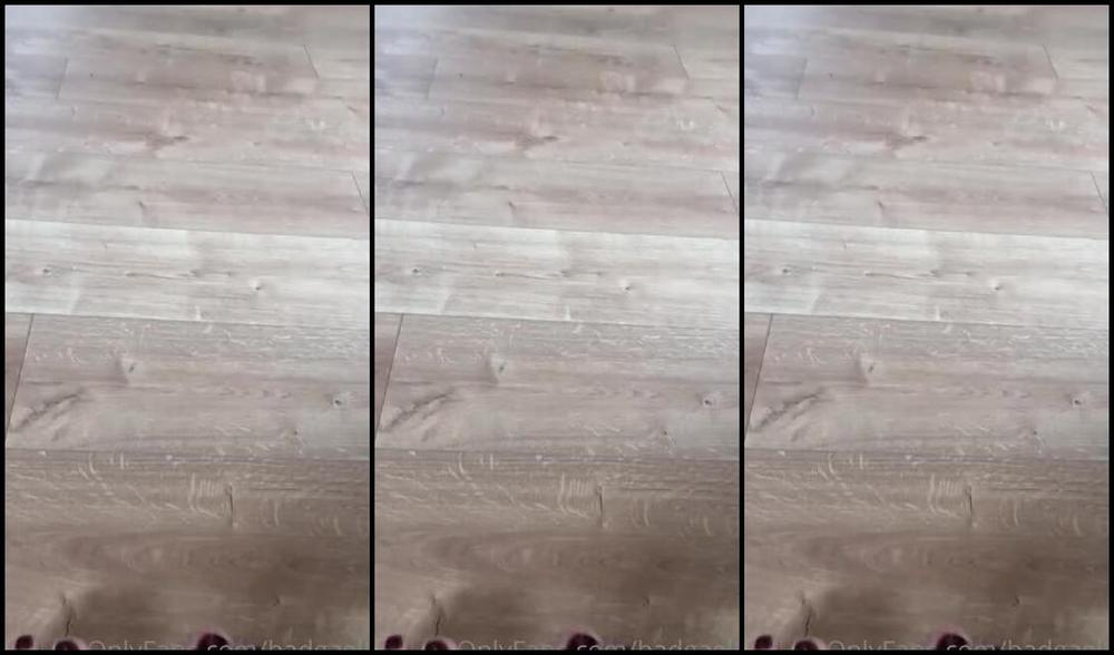 Goddessgaelle Nicknamed Badgaelle Onlyfans Pour Les Petits Toutous Nettoyeur De Pieds