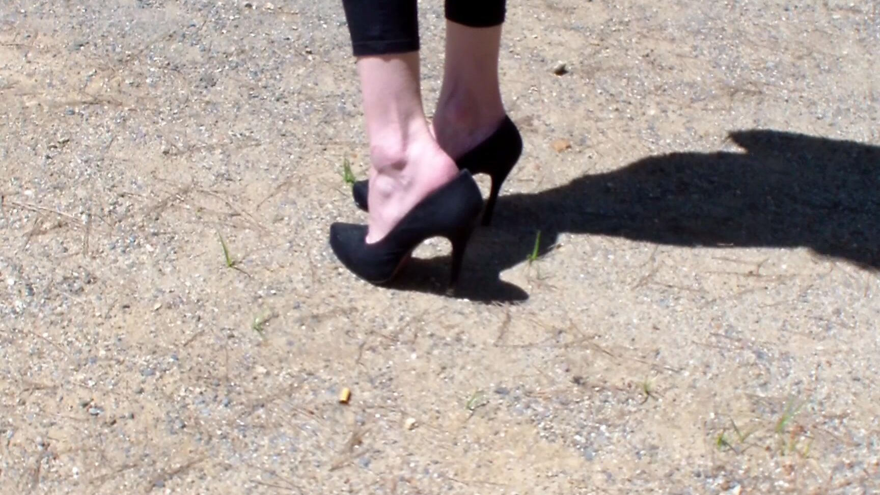 Barefoot, Feet, High Heels, Shoe Fetish, Shoeplay spaingirl black heels ManyVids