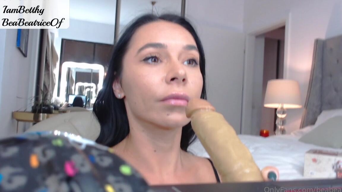 Beabeatrice See Full Video For