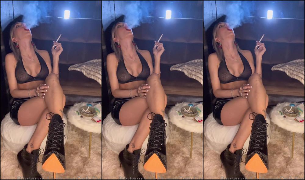 Justnitnee I Can T Get Over How Amazing My Tits Look In This Top What Do You Think