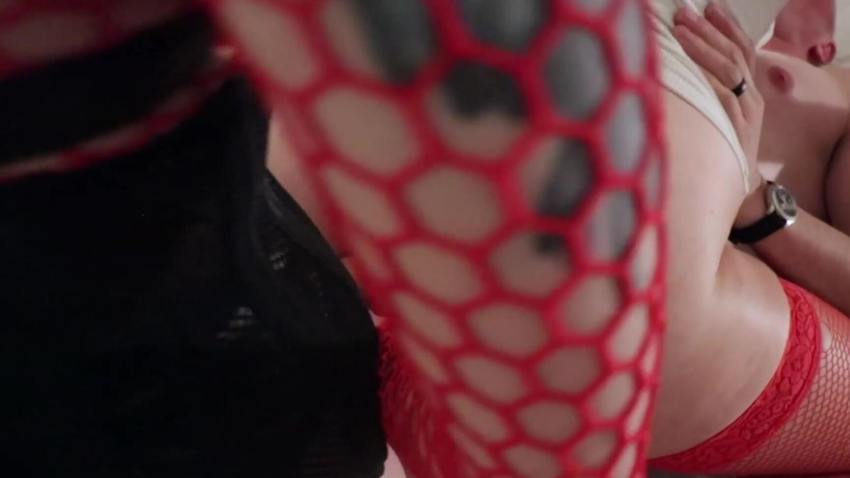 Redwillow I Got Soooo Destroyed At The Gang Bang Party They Had A Lot Of Very Hung Guys At