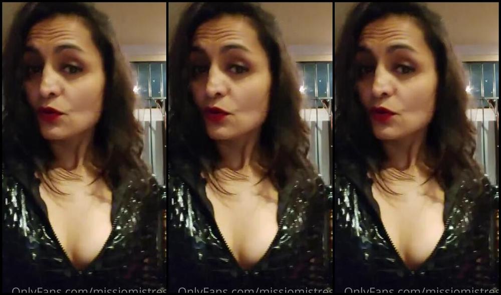 Miss Jo Mistress Nicknamed Missjomistress 12 02 2021 Onlyfans Video A Little Bit Of Festival Fun