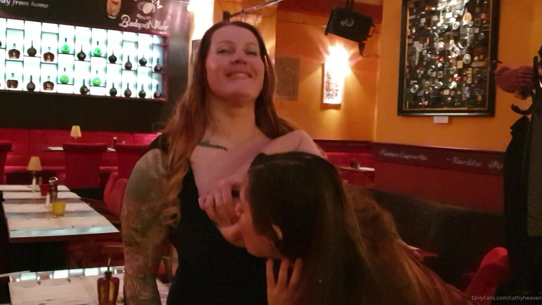 cathyheaven-03-02-2020-140651805-what-happens-in-a-budapest-restaurant-stays-in-budapest-except-when-i-ask-someone-to-fil