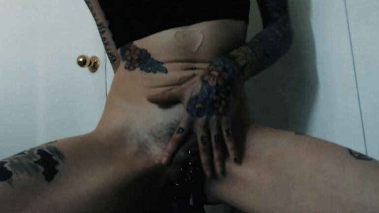 Bad Dragon, Cum Play, Cumshots, Dildo Fucking, Huge Dildo skulliee analog ManyVids