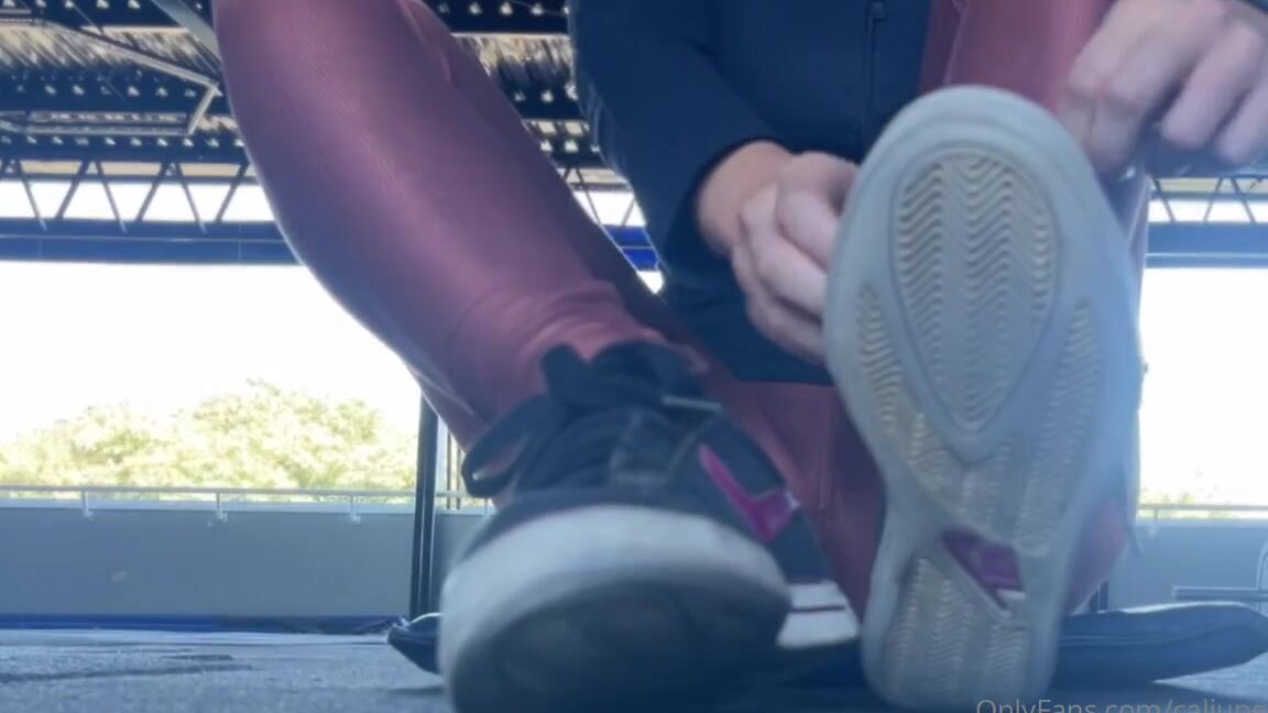 Caliupe Feet Nicknamed Caliupe Feet Foot Fetish 06 14 2024 Onlyfans Video Depois Do Treino Voce Me Observado Tirar O Tenis E A Meia