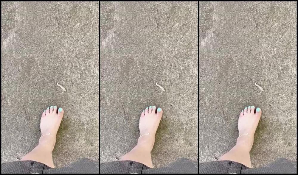 Aminamarie Onlyfans Going To Post Some Sexy Shit Later But I Love My Feet I Love Doing Things With Them And Snapping 4