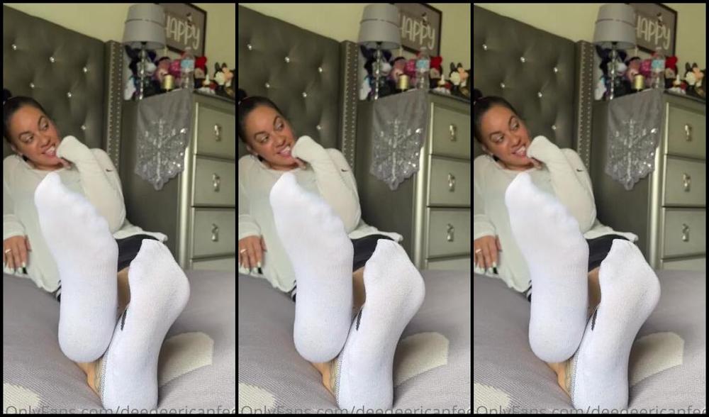 Deedeericanfeet Onlyfans As Requested A Cute Sock Tease