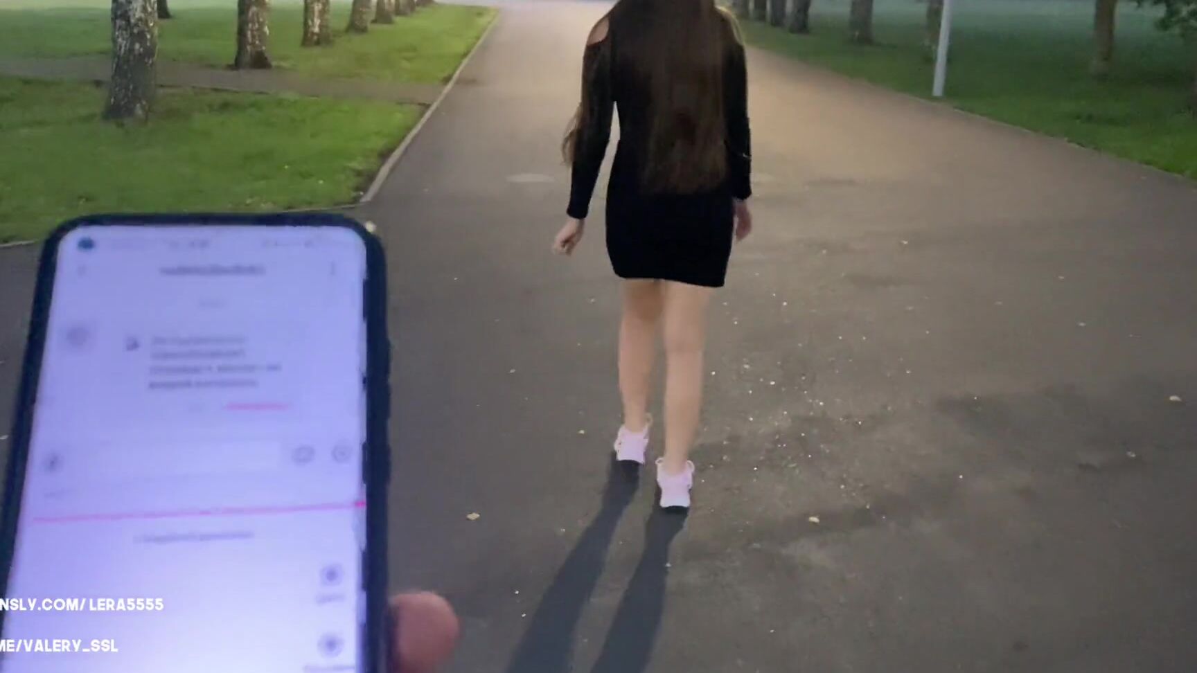 Deluxe Bitch cumming hard on a walk in a public park with a remote controlled vibrator Pornhub