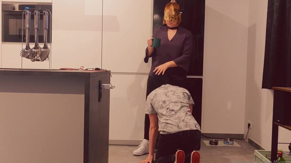 Fionafabel Onlyfans I Was Bored When I Get Bored I Want Someone Groveling Before Me It Entertains