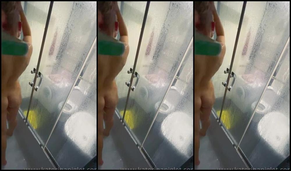 Katerina Piglet Nicknamed Katerinapiglet Femdom 01 08 2021 Onlyfans Video A Little Lifestyle Because Everyone Dreams Of Peeking At Me In The Shower Shooting At