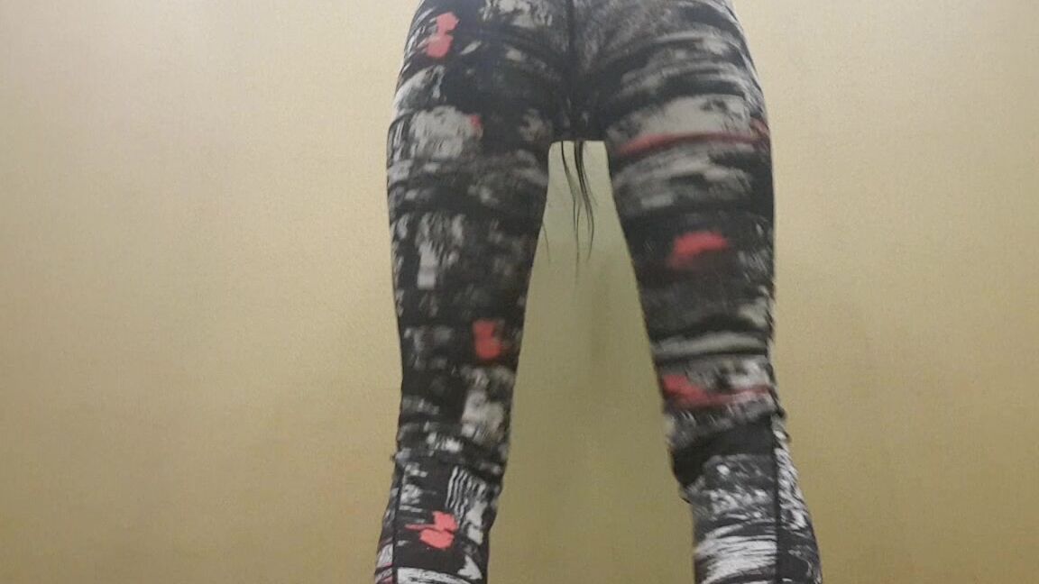 Deviousbrunette Squats In Your Face