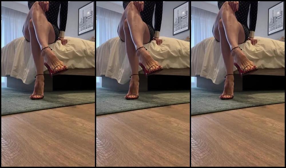 Heels Of Mine Nicknamed Heelsofmine 11 18 2024 Onlyfans Video View From The Floor Is Your Best View