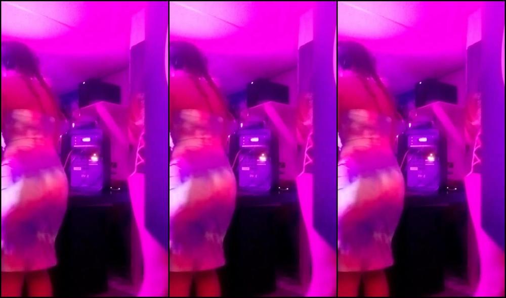 Anacondanoire Stream Started At Am Goddess Taipan Djs At The Snake Den