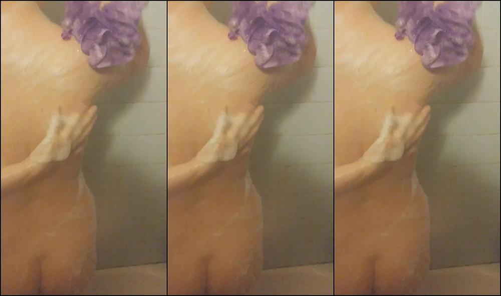 Angelic Jada Shower Time With Jada